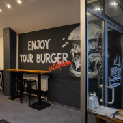 20_pops-burger-ostfildern-restaurant-inneneinrichtung-interieur_2